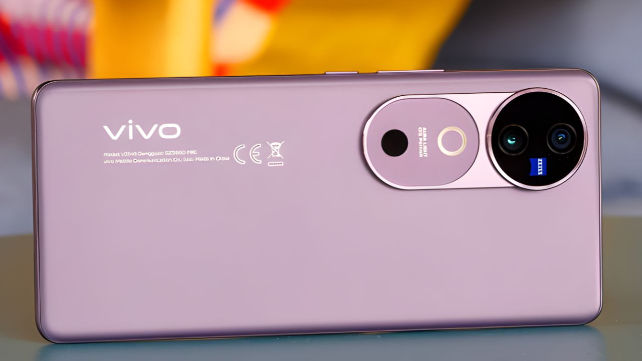 Vivo-V40-5G-1